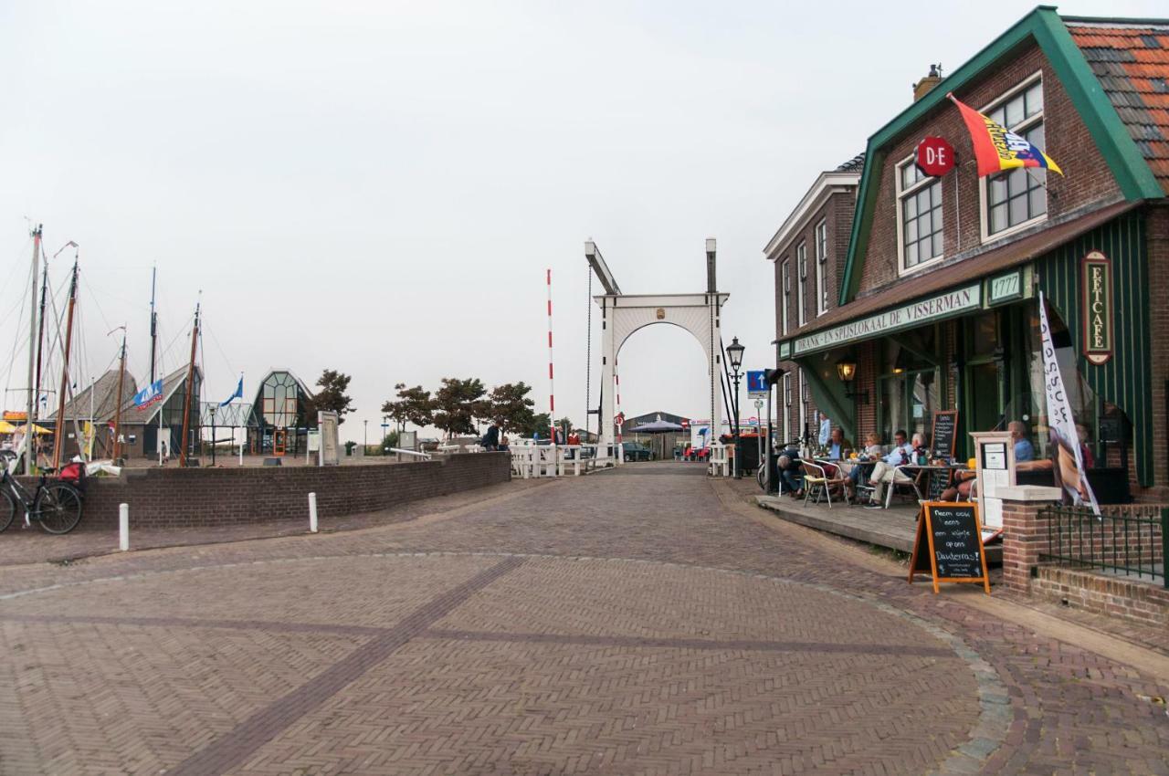 Heerlijk Huis Aan Het Ijsselmeer Stavoren Exterior photo